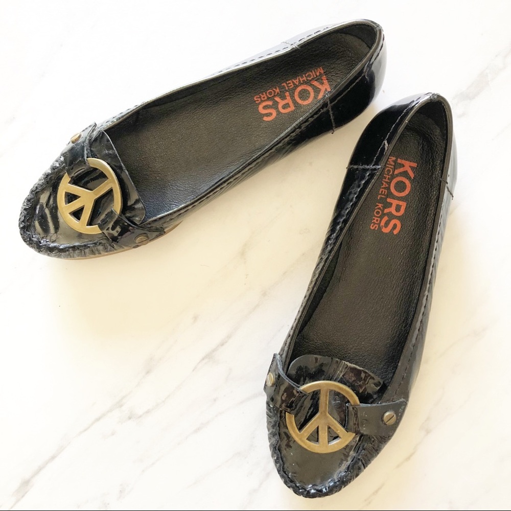 KORS Michael Kors Size 6 Peace Sign Flats - Picture 2 of 5